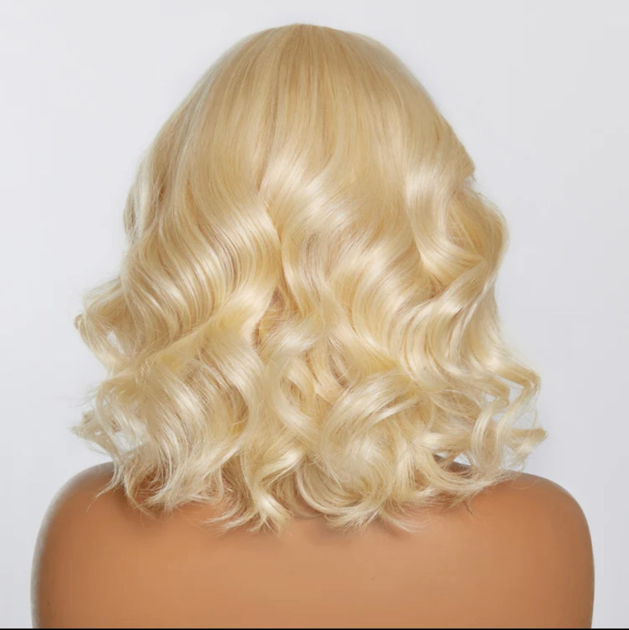 613 CURLY BOB WIG